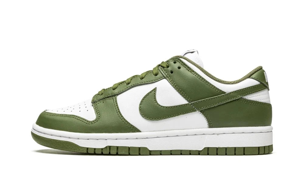 Nike Dunk Low Medium Olive (W)