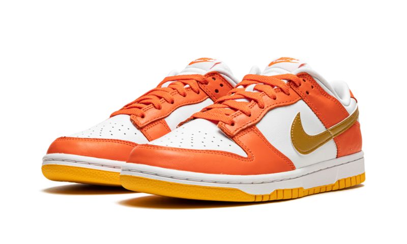 Nike Dunk Low University Gold (W)